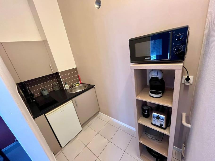 Studio Douillet En Hyper Centre Valenciennes Extérieur photo